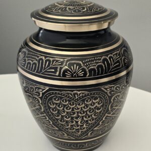 Large Urn #25008
